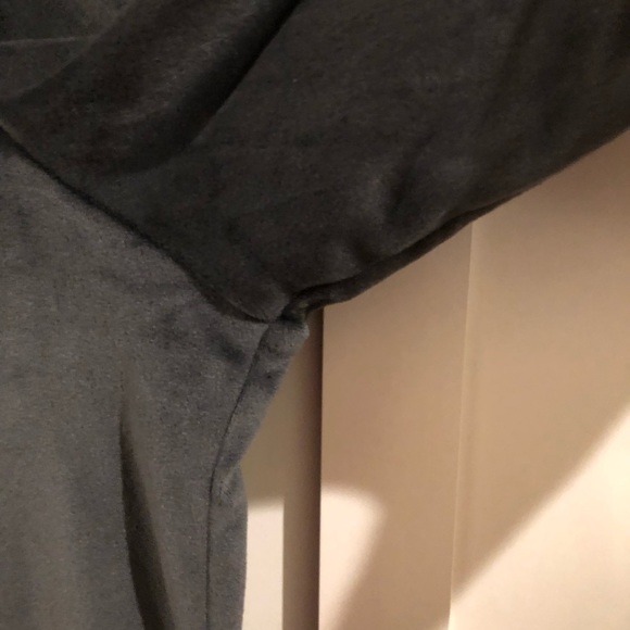 Rhonda Shear Loungewear Sweater NWOT - Picture 12 of 14